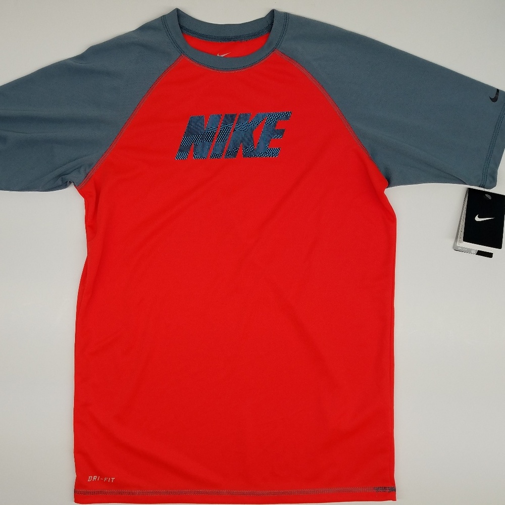 NEW SMALL Nike Dri-Fit Fitness Polyester Shirt
